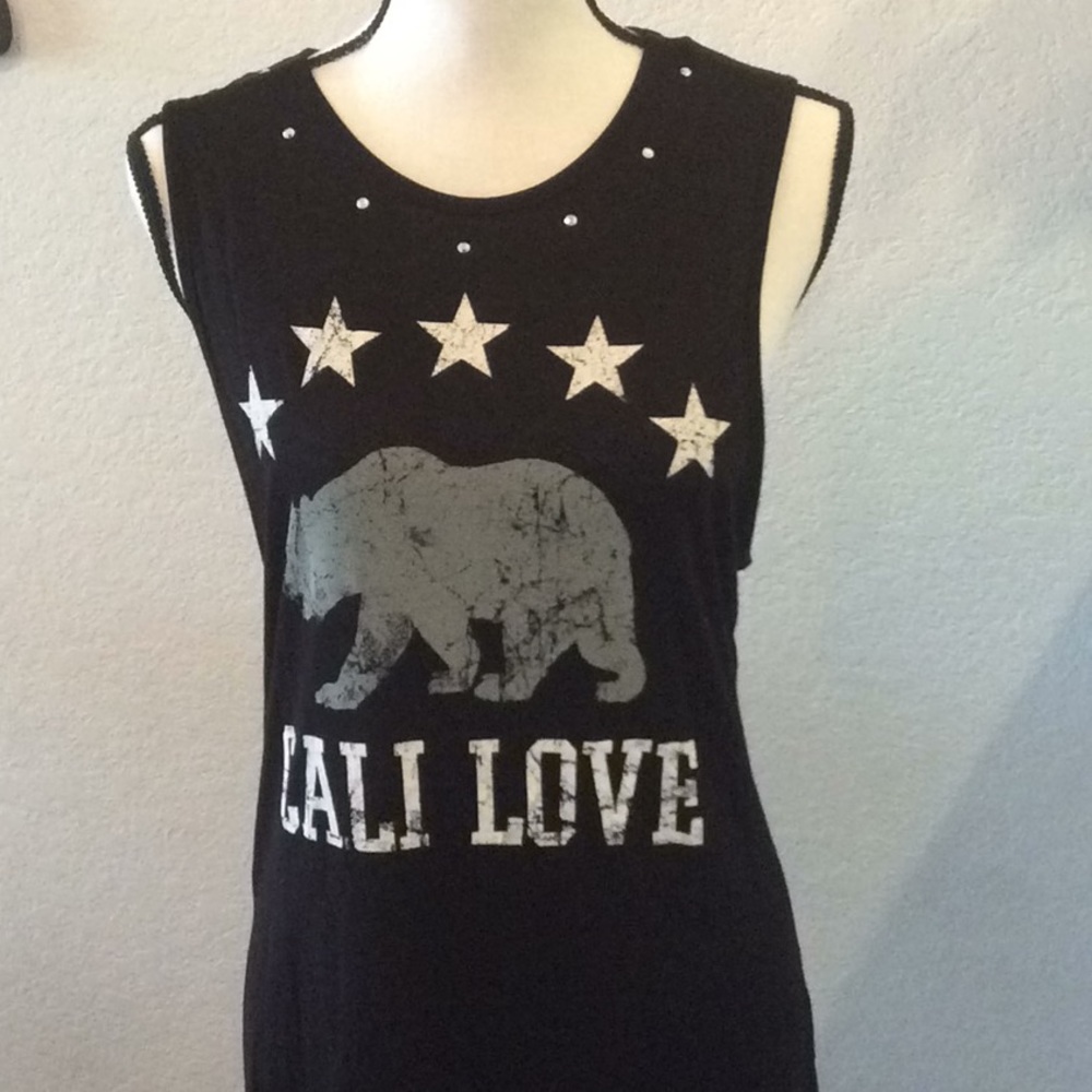 👚✨ Retro CALI LOVE Sleeveless T-Shirt - Size S